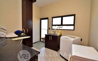 5 Bedroom House For Sale in Vogelstrand, Swakopmund