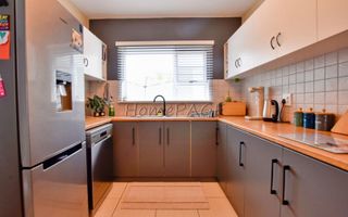 3 Bedroom House For Sale in Vogelstrand, Swakopmund