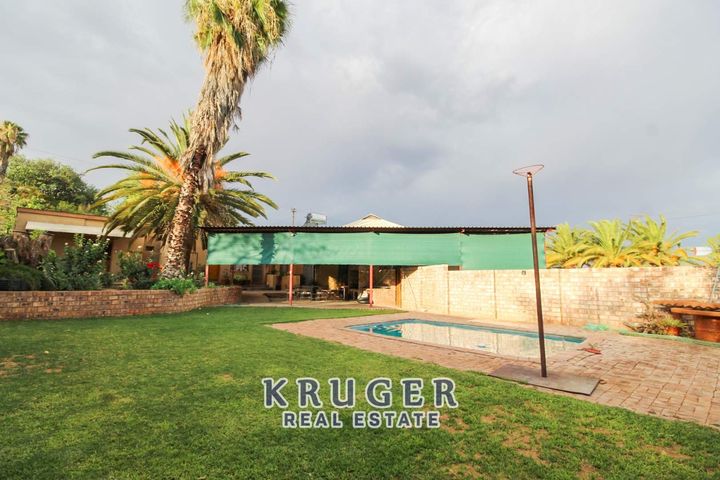 5 Bedroom House For Sale in Outjo