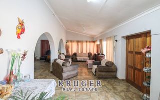 5 Bedroom House For Sale in Outjo