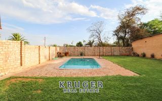 5 Bedroom House For Sale in Outjo