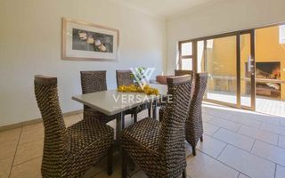 4 Bedroom House For Sale in Long Beach