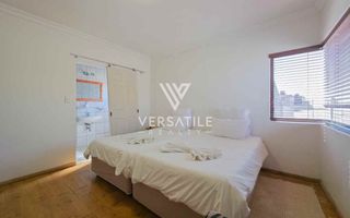 4 Bedroom House For Sale in Long Beach