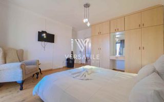 4 Bedroom House For Sale in Long Beach