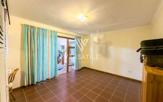 8 Bedroom Small Holding / Plot For Sale in River Plots, Swak...