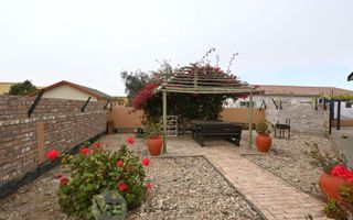 5 Bedroom House To Rent in Hage Heights, Swakopmund