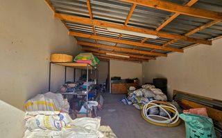 7 Bedroom Small Holding / Plot For Sale in Usakos