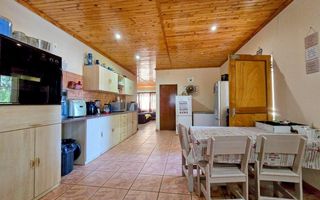 7 Bedroom Small Holding / Plot For Sale in Usakos