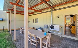 7 Bedroom Small Holding / Plot For Sale in Usakos