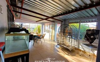 4 Bedroom House For Sale in Usakos