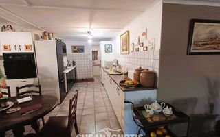 4 Bedroom House For Sale in Usakos