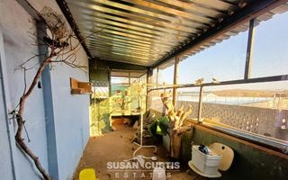 4 Bedroom House For Sale in Usakos