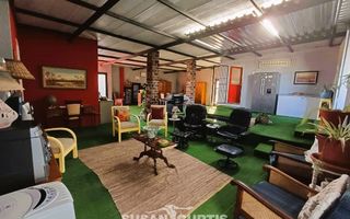 4 Bedroom House For Sale in Usakos