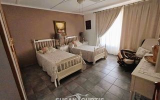 4 Bedroom House For Sale in Usakos