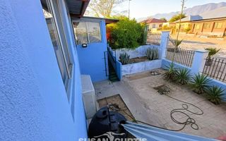 4 Bedroom House For Sale in Usakos