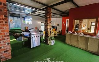 4 Bedroom House For Sale in Usakos