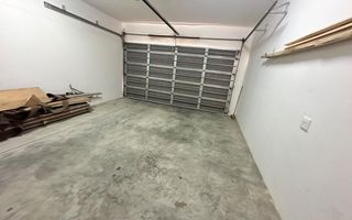 4 Bedroom House For Sale in Long Beach