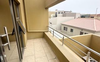4 Bedroom House For Sale in Long Beach