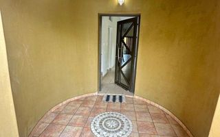4 Bedroom House For Sale in Long Beach