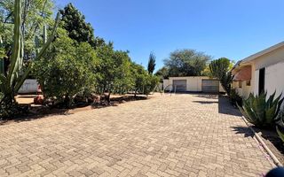 5 Bedroom House For Sale in Otjiwarongo