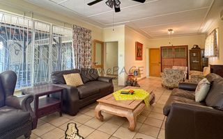 5 Bedroom House For Sale in Otjiwarongo