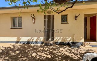 5 Bedroom House For Sale in Otjiwarongo