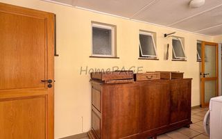 5 Bedroom House For Sale in Otjiwarongo