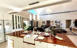 4 Bedroom House For Sale in Omeya, Windhoek