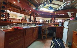 4 Bedroom House For Sale in Henties Bay Central, Henties Bay