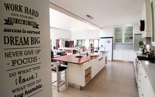 4 Bedroom House For Sale in Omeya, Windhoek