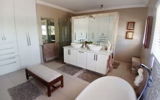 4 Bedroom House For Sale in Omeya, Windhoek