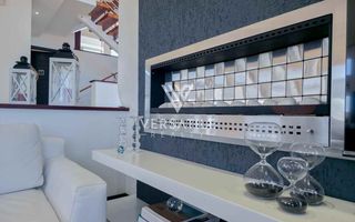 4 Bedroom House For Sale in Afrodite Beach