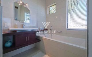 4 Bedroom House For Sale in Afrodite Beach