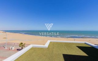 4 Bedroom House For Sale in Afrodite Beach