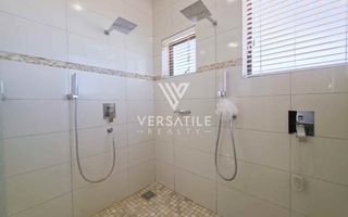 4 Bedroom House For Sale in Afrodite Beach