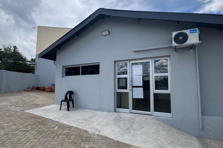 Office / Retail / Mixed Use To Rent in Erospark, Windhoek