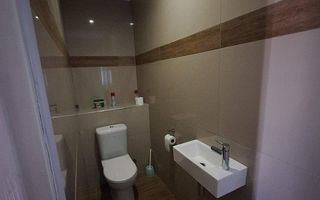 4 Bedroom House For Sale in Mile 4, Swakopmund