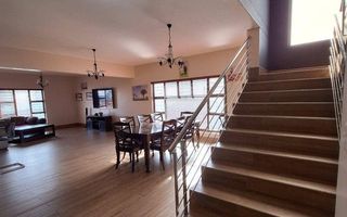 4 Bedroom House For Sale in Mile 4, Swakopmund