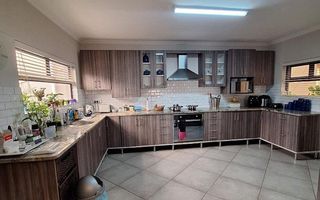 3 Bedroom House For Sale in Ocean View, Swakopmund