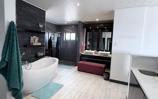 3 Bedroom House For Sale in Kleine Kuppe, Windhoek