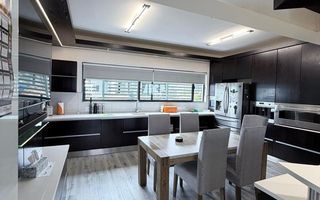 3 Bedroom House For Sale in Kleine Kuppe, Windhoek