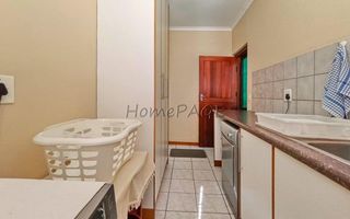 4 Bedroom House For Sale in Hermis