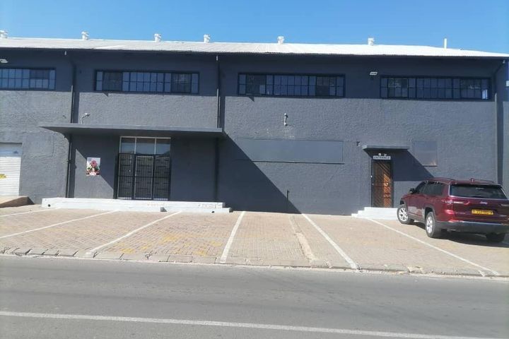Office / Retail / Mixed Use To Rent in Windhoek South, Windhoek