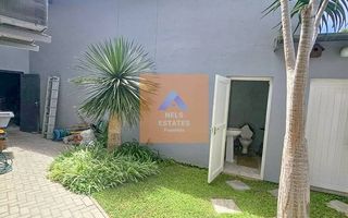 8 Bedroom House For Sale in Vineta, Swakopmund