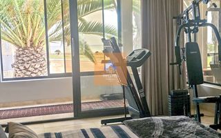 8 Bedroom House For Sale in Vineta, Swakopmund
