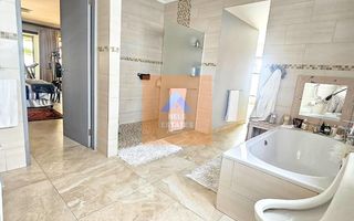 8 Bedroom House For Sale in Vineta, Swakopmund