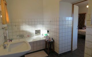 4 Bedroom House For Sale in Klein Windhoek, Windhoek