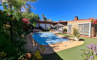4 Bedroom House For Sale in Ludwigsdorf, Windhoek