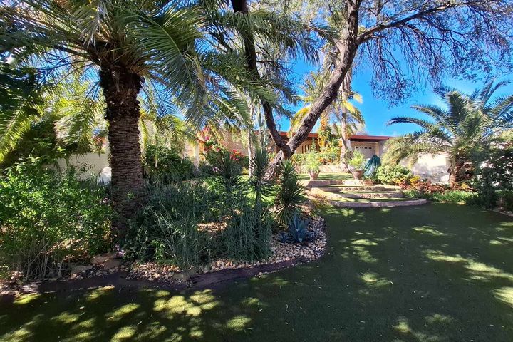 4 Bedroom House For Sale in Ludwigsdorf, Windhoek