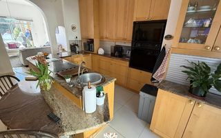 4 Bedroom House For Sale in Klein Windhoek, Windhoek